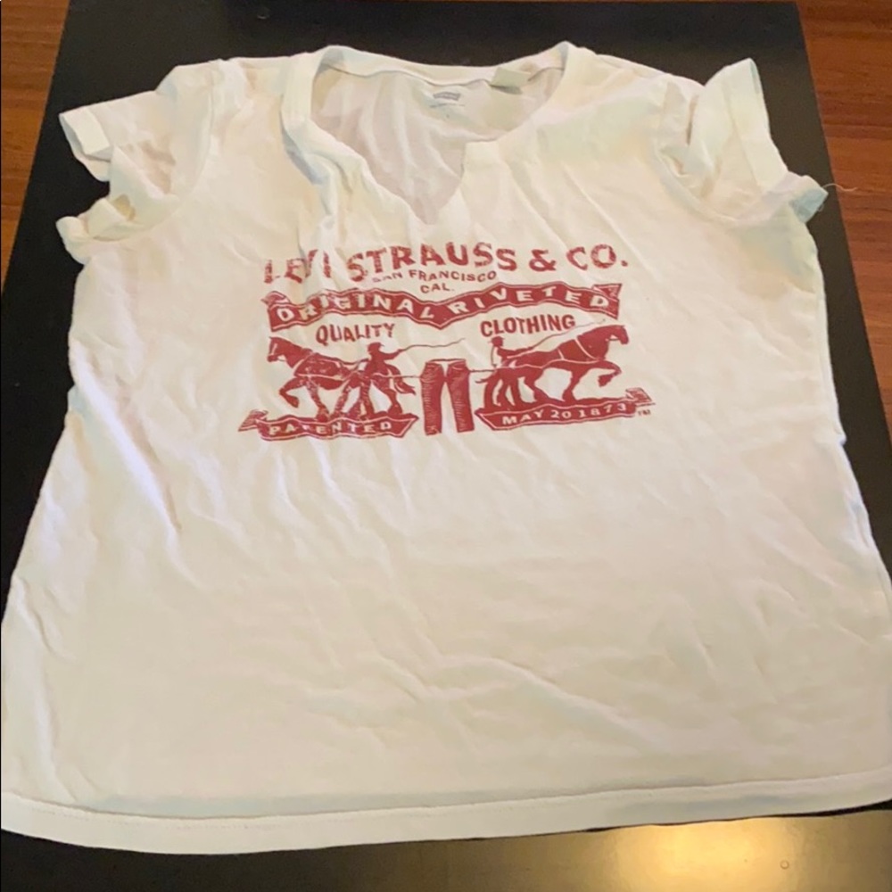 Levi Strauss T shirt Size Large